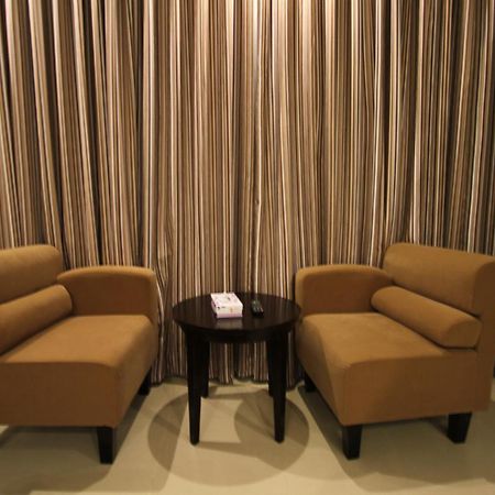Manazel Al Hamra Apartment 2 Buraidah Exterior photo